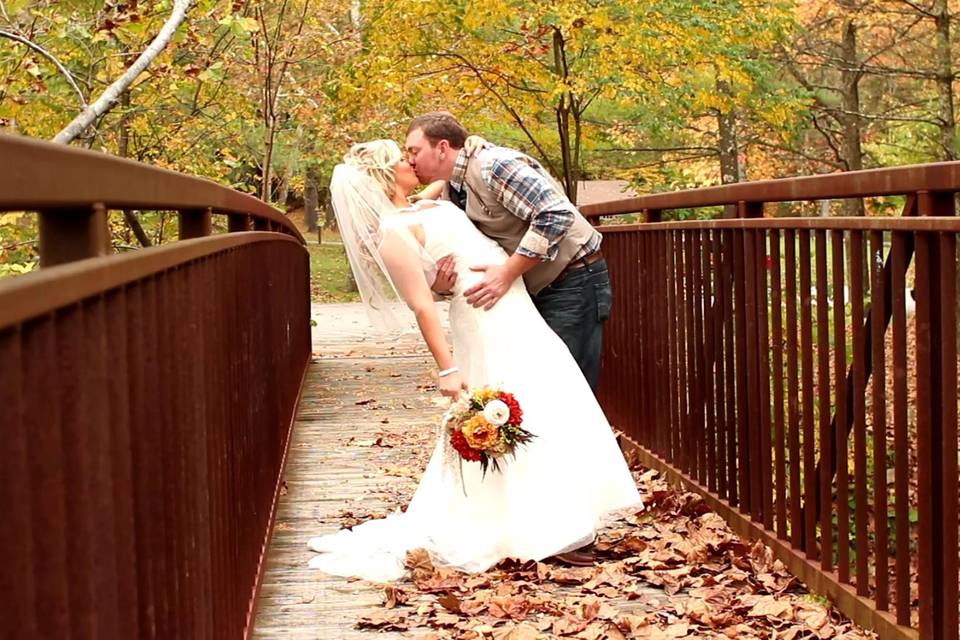 Patrick and Leslie pose for a Picture at Lake Vesuvius on a gorgeous fall day!