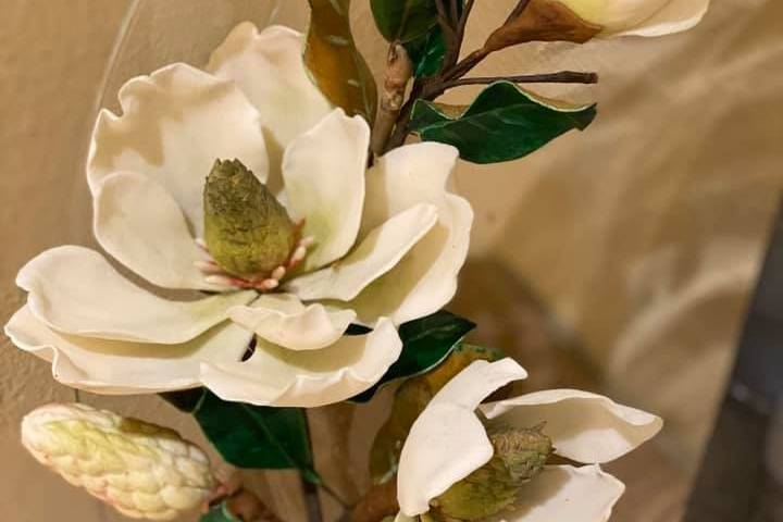 White Magnolia sugar flower