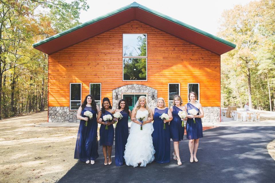 The venue is the perfect backdrop for pictures with your wedding party. We have many locations on the property that are perfect photo ops! Photo by Melissa Albey Photography