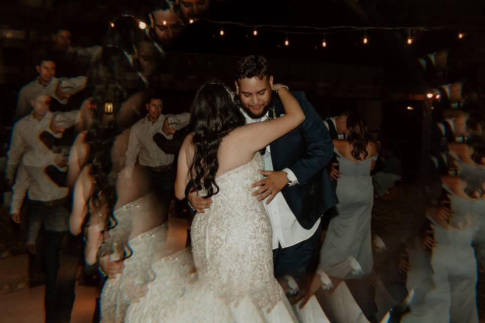 First dance - Sarah Fischer Photography