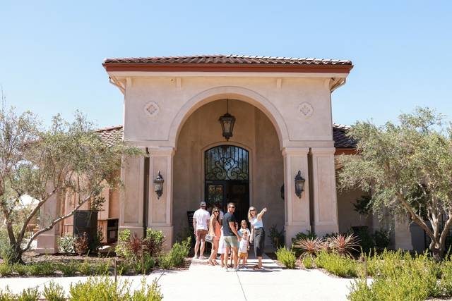 Twin Rocks Estate Winery