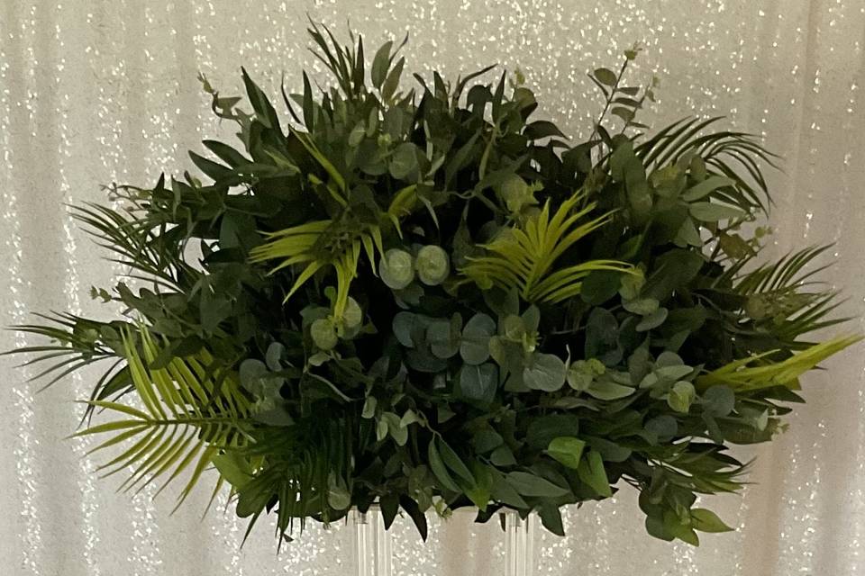 Faux Leaf Centerpiece