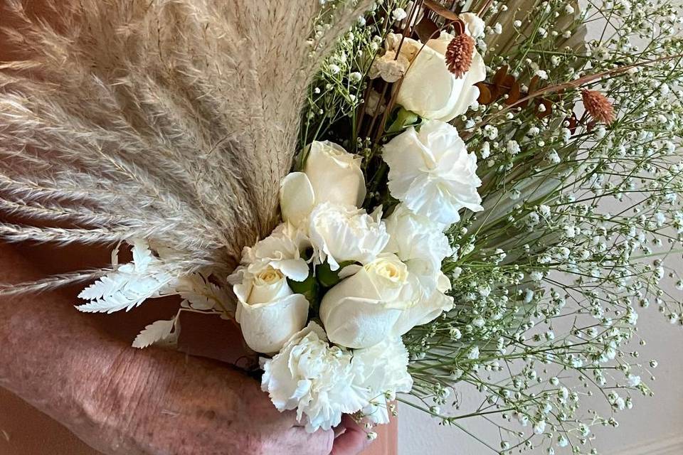 Beautiful Boho Bridal Bouquet