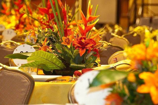Floral centerpiece