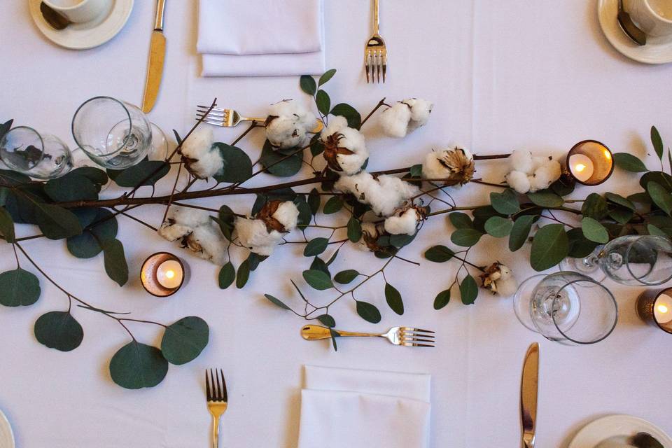 Cotton stem centerpieces