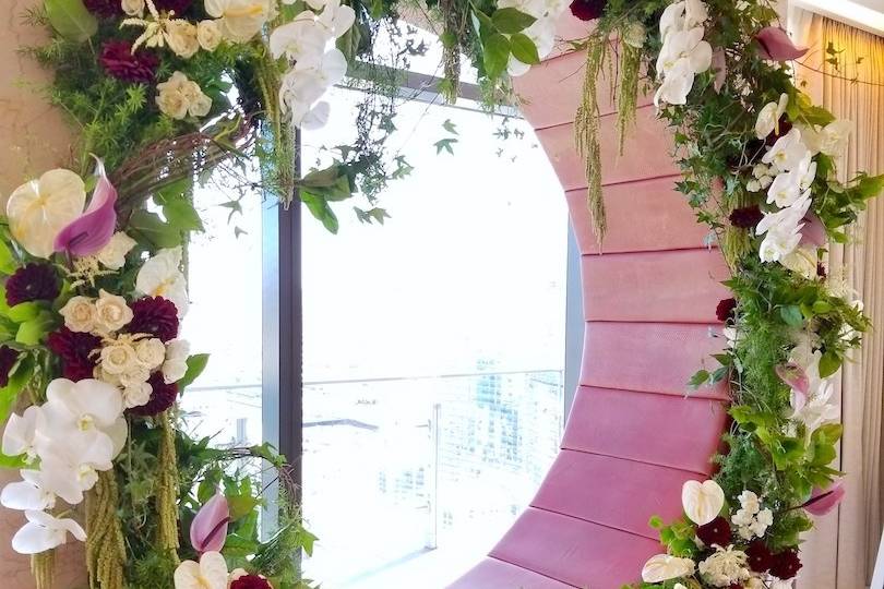 Circular Floral Arch Design