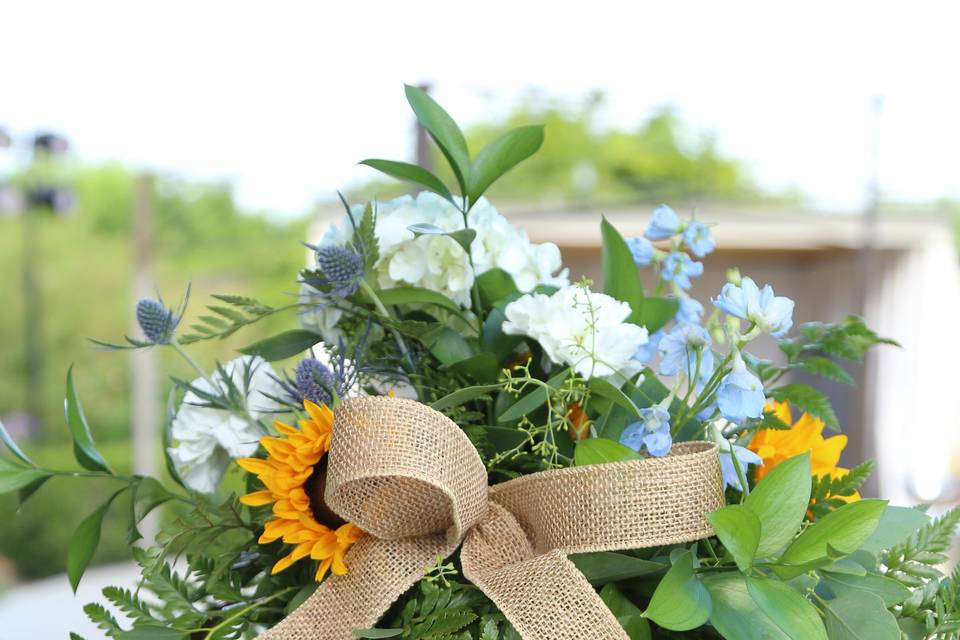 Wedding Ceremony Flowers