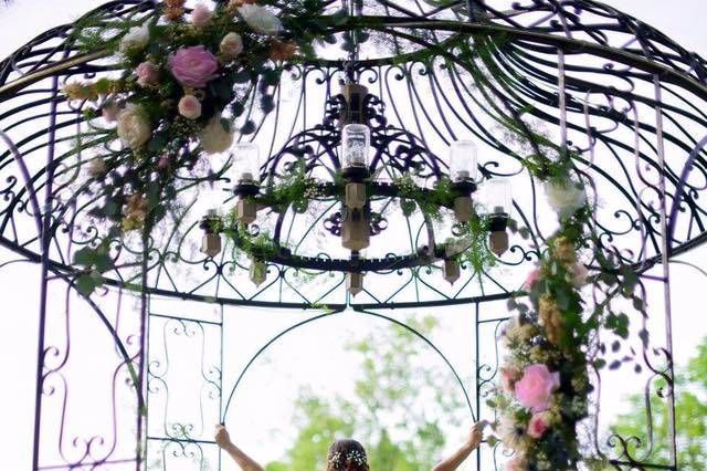 Gazebo decor