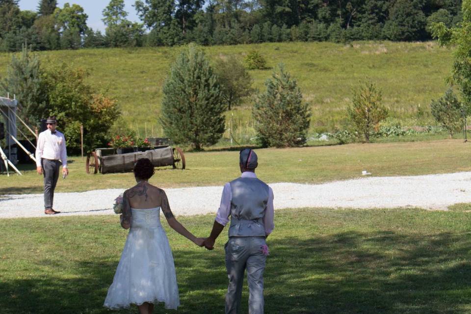 The first walk as husband and wife