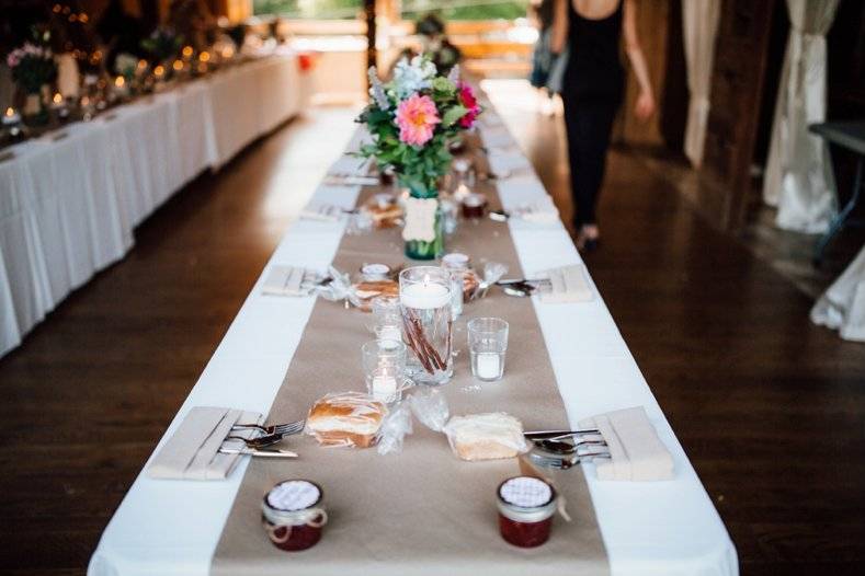 Jam and cornbread favors