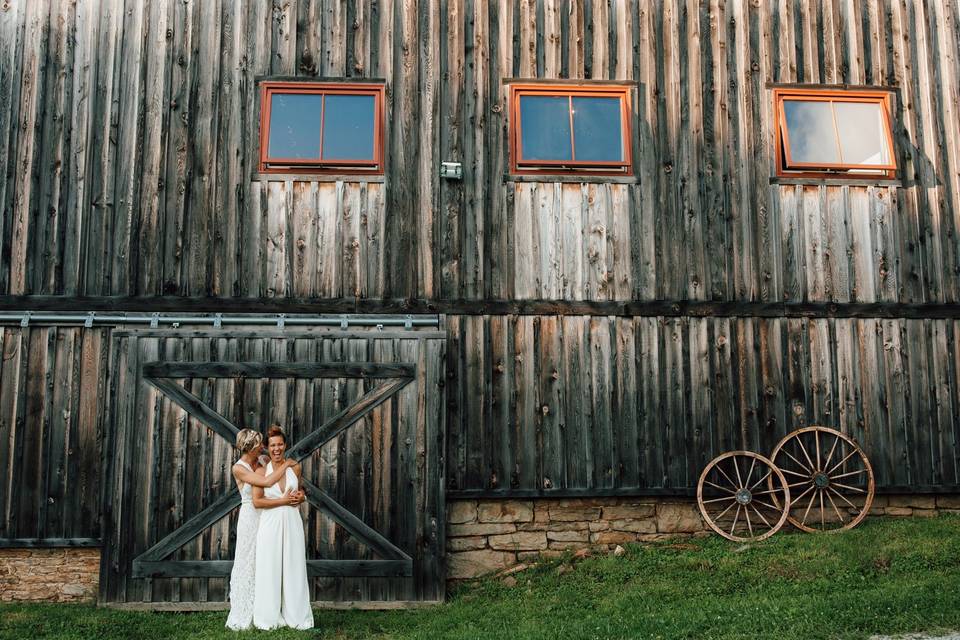 Couple at side barn