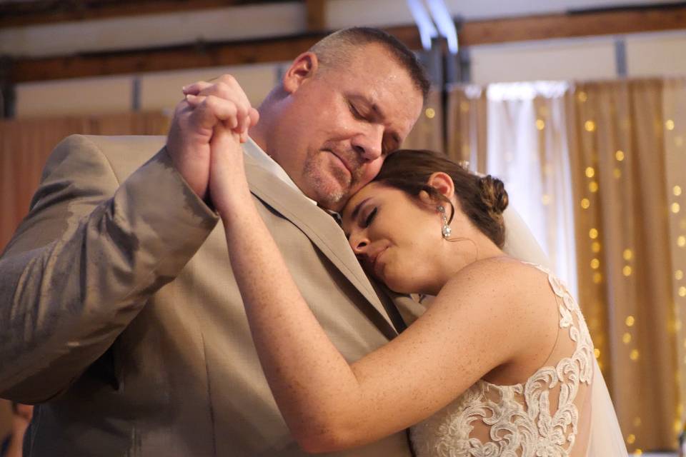 Father & daughter dance