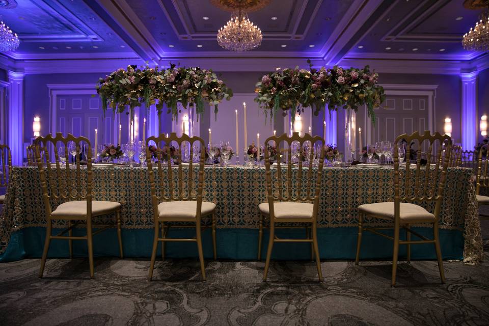 Long tables for intimate celebrations