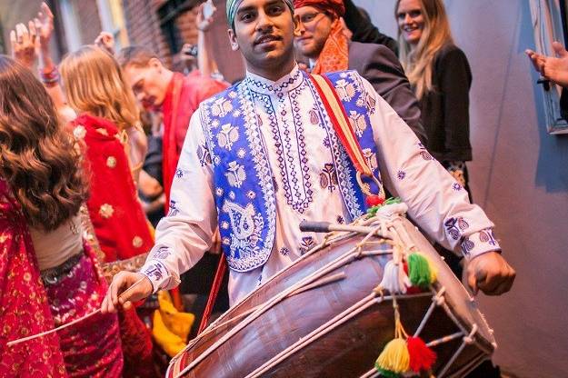 Dholi Mastana - Dhol Drum Player