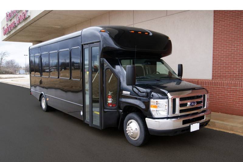 13 PAX Ford E-450 Exec Mini