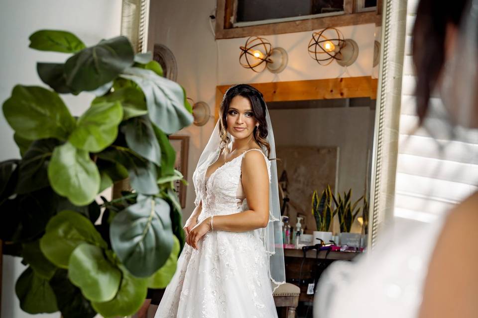 Lana Raquel - Wedding Photo