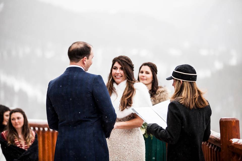 Summit Celebrant - Leslie Ross Officiant