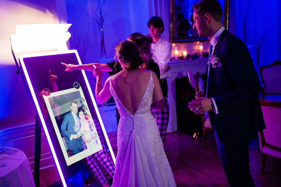 Fab Visuals Photo Booth