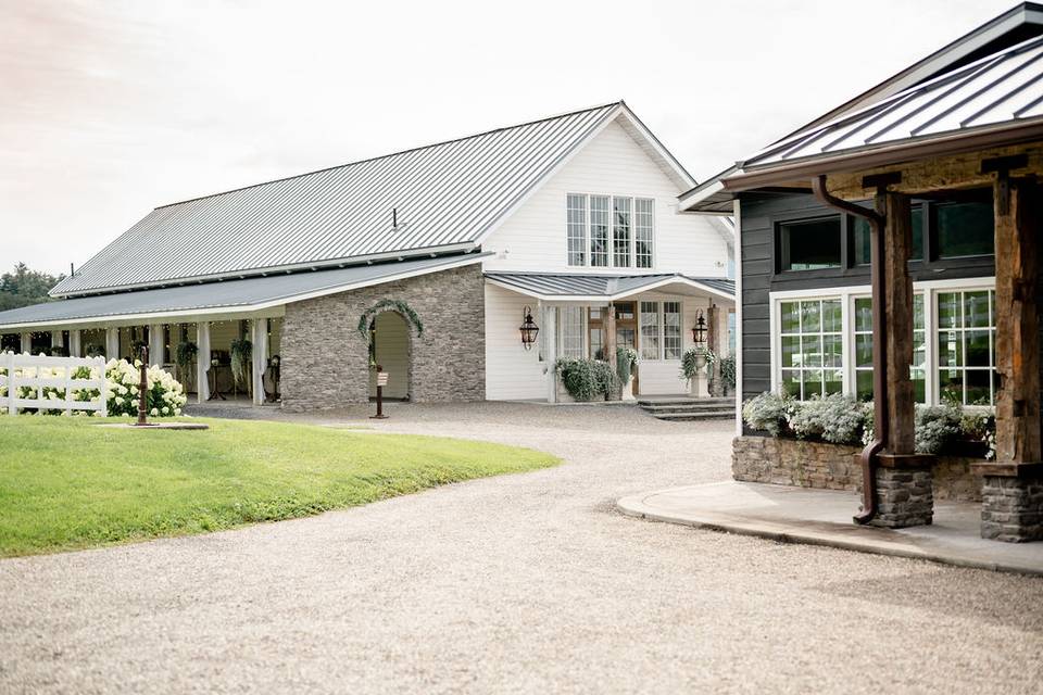 2 Stunning Barns