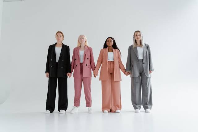 La Mer Dry Cleaners