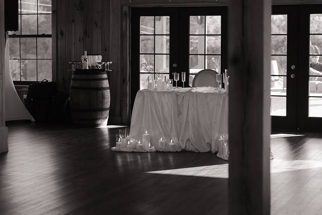 Sweetheart table