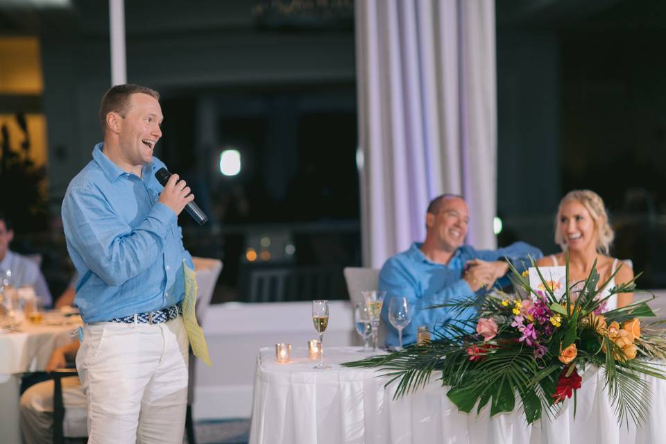 Head Table Arrangement