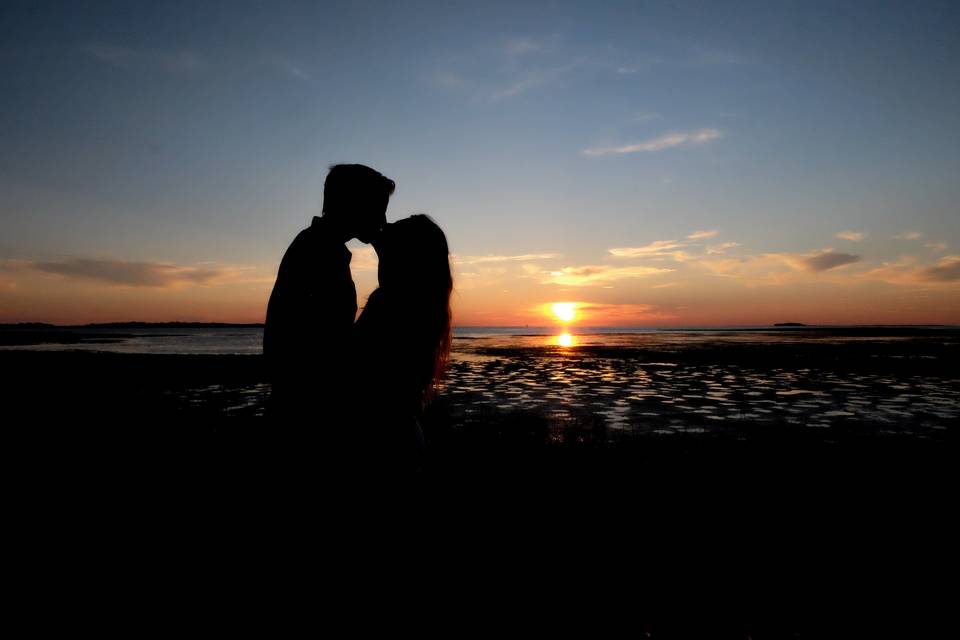 Sunset Kiss