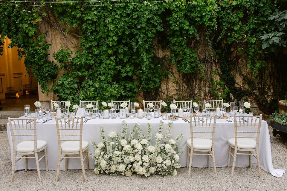 Head table
