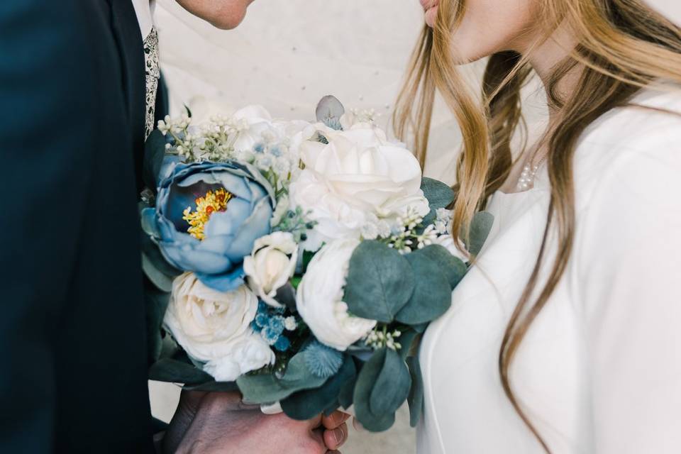 Veil and floral close up