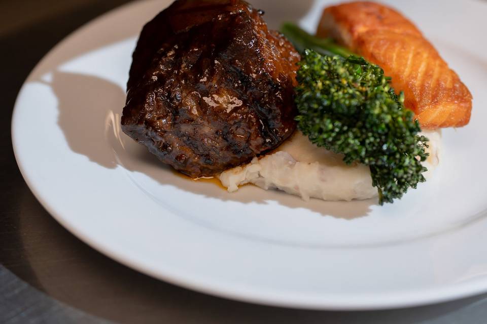 Filet Salmon Duet Plate