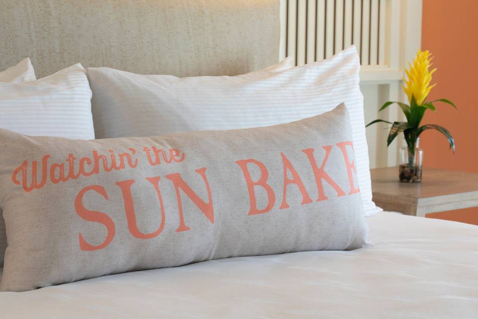Sun Bake pillow - room