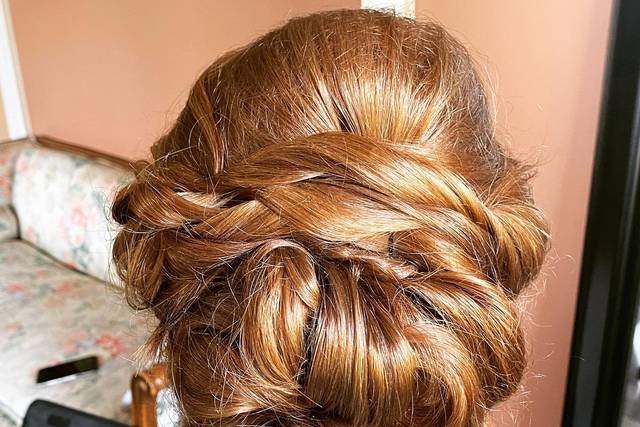 Textured full bun