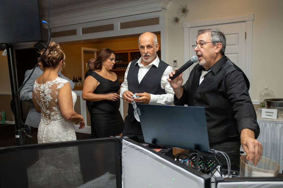 Tones Entertainment