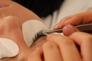 eyeLure Boutique