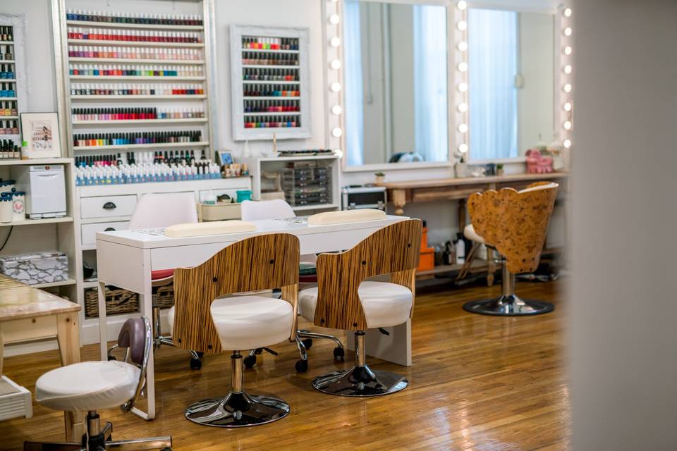 eyeLure Boutique
