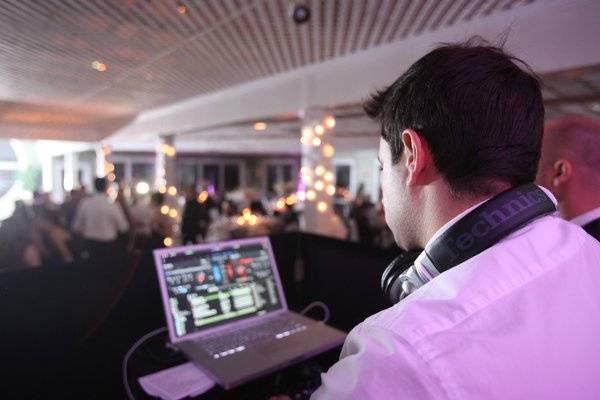 Wedding DJ