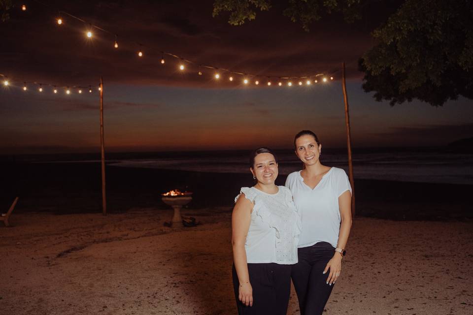 Marianella and Maricruz, team