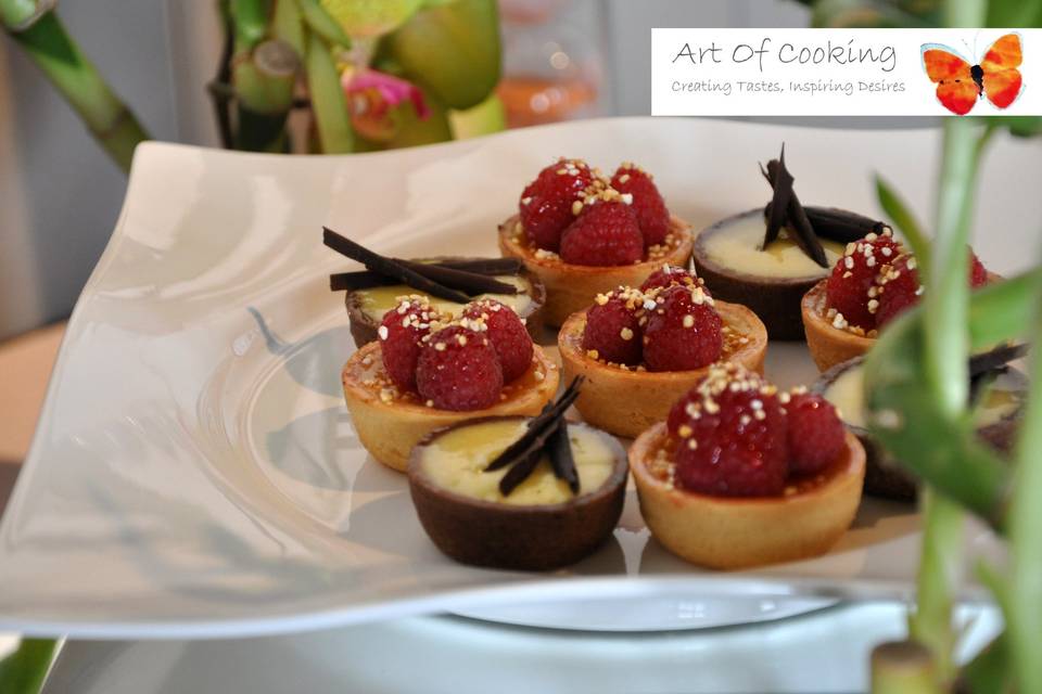 Miniature raspberry tartlets for Food Dessert station by Art Of Cooking new Wedding cake and Dessert food station collection.For more information go to :http://www.aoclasvegas.com