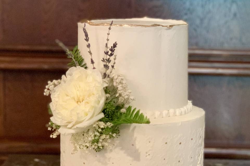 Stenciled 2-tier