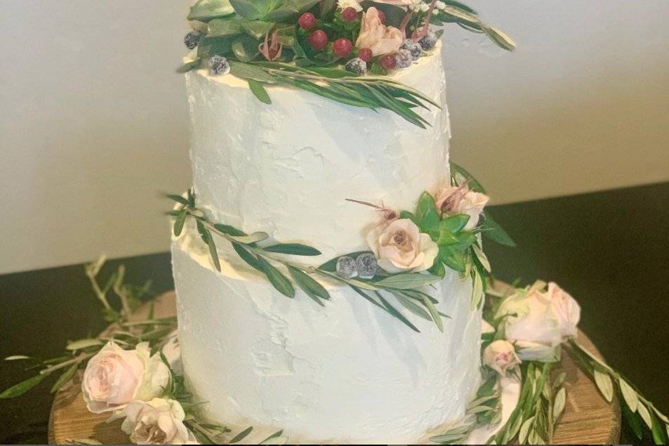 Tiered wedding cake