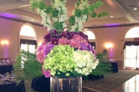 After the reception, bride donated these lovely centerpieces to the local nursing home in the area.