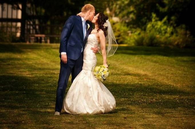 Sweet couple | Connor Studios