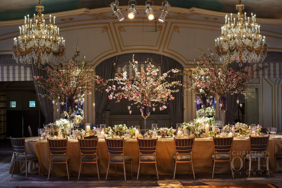 Bridal party headtable