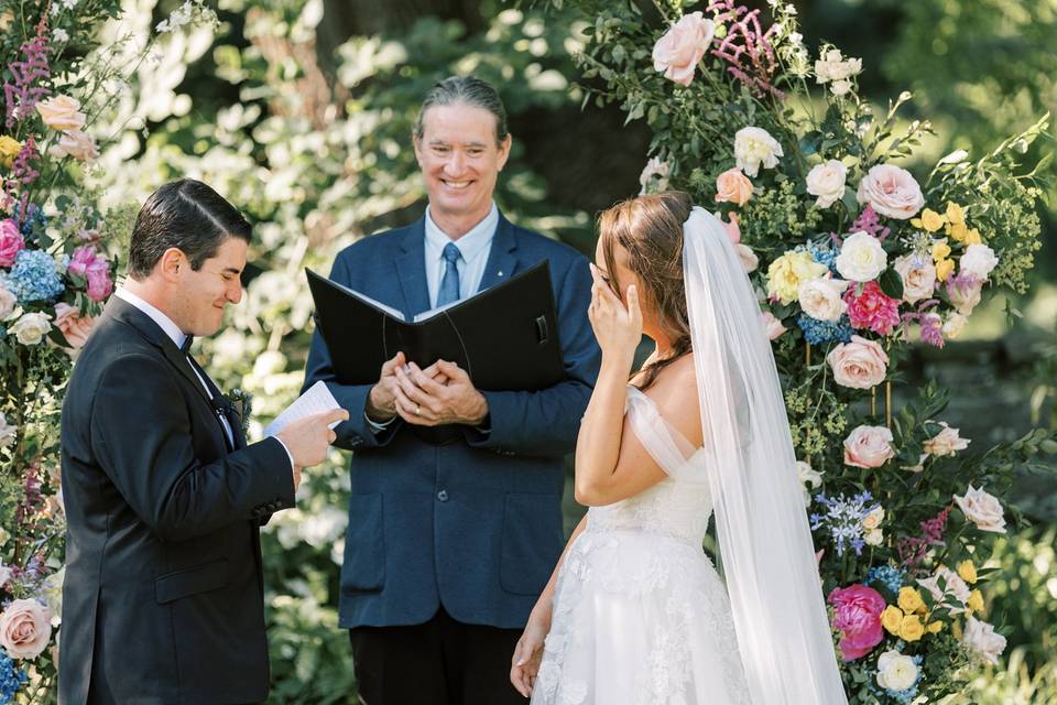 Bellevue Hall Officiant