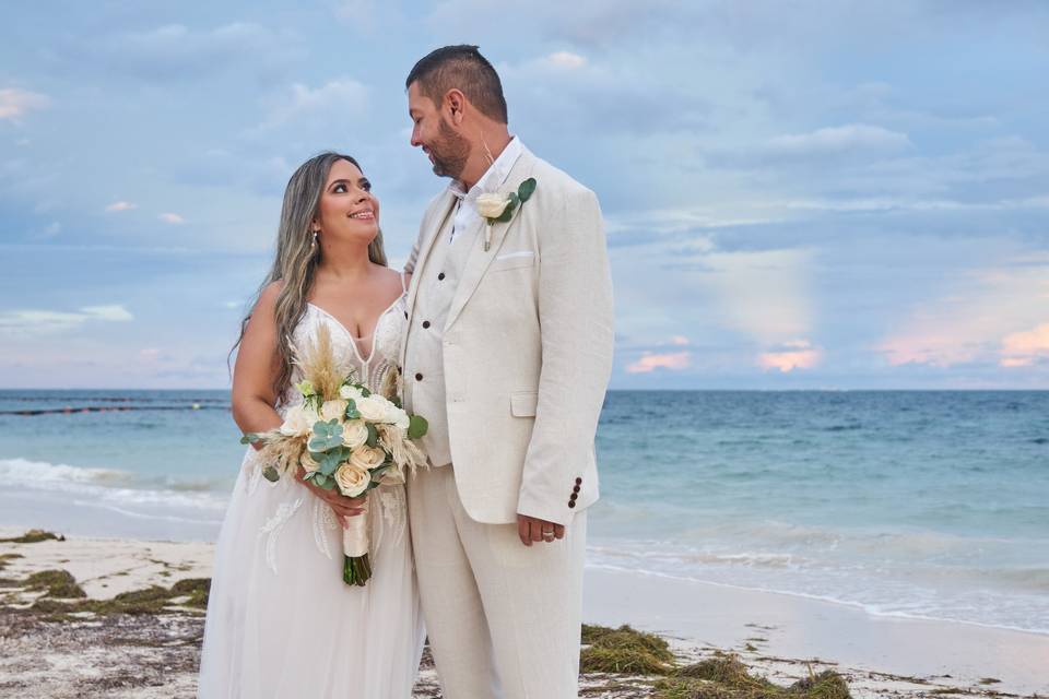 Beautiful Beach Wedding Photos