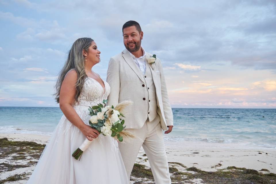 Beautiful Beach Wedding Photos