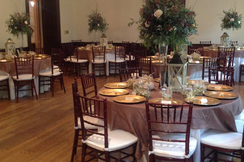 Floral Creations Florist, Inc.