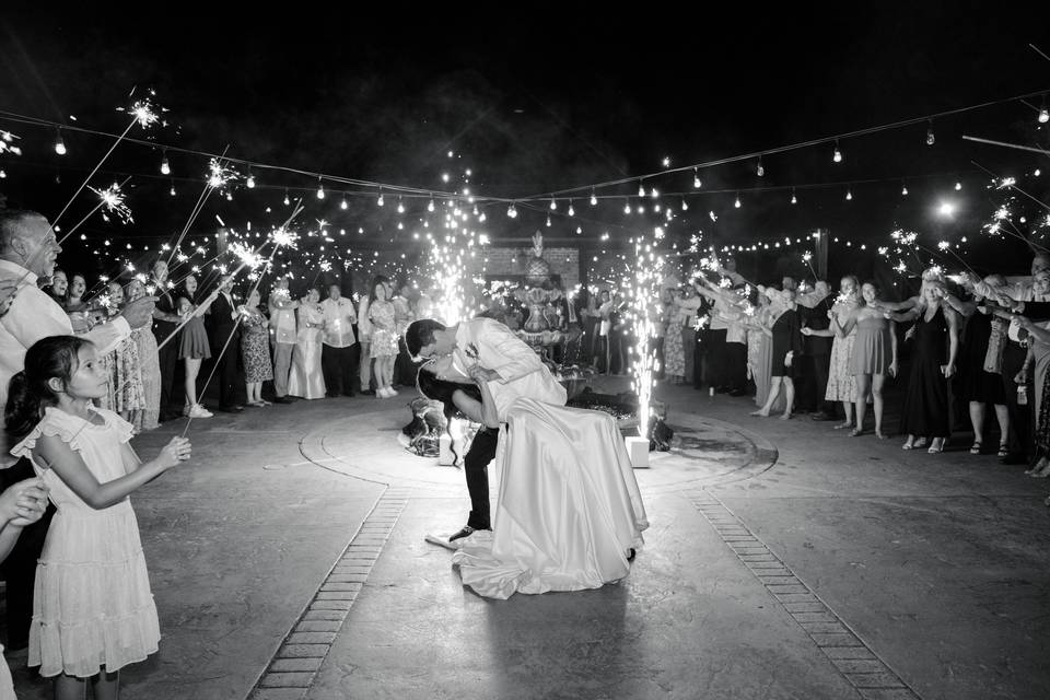 Send-off in the Courtyard