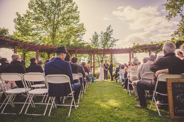 Ceremony lawn