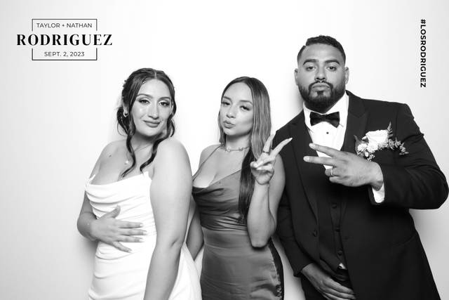 Luxe Booth Photo Booth Rental - Photo Booth - Tustin, CA - WeddingWire